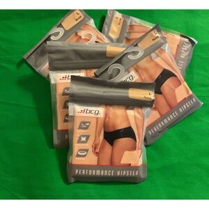 PERFORMANCE HIPSTER PANTIES SIZE LG.